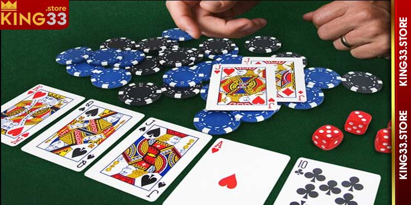 Một số thuật ngữ chơi Poker online – Offline người chơi cần phải biết